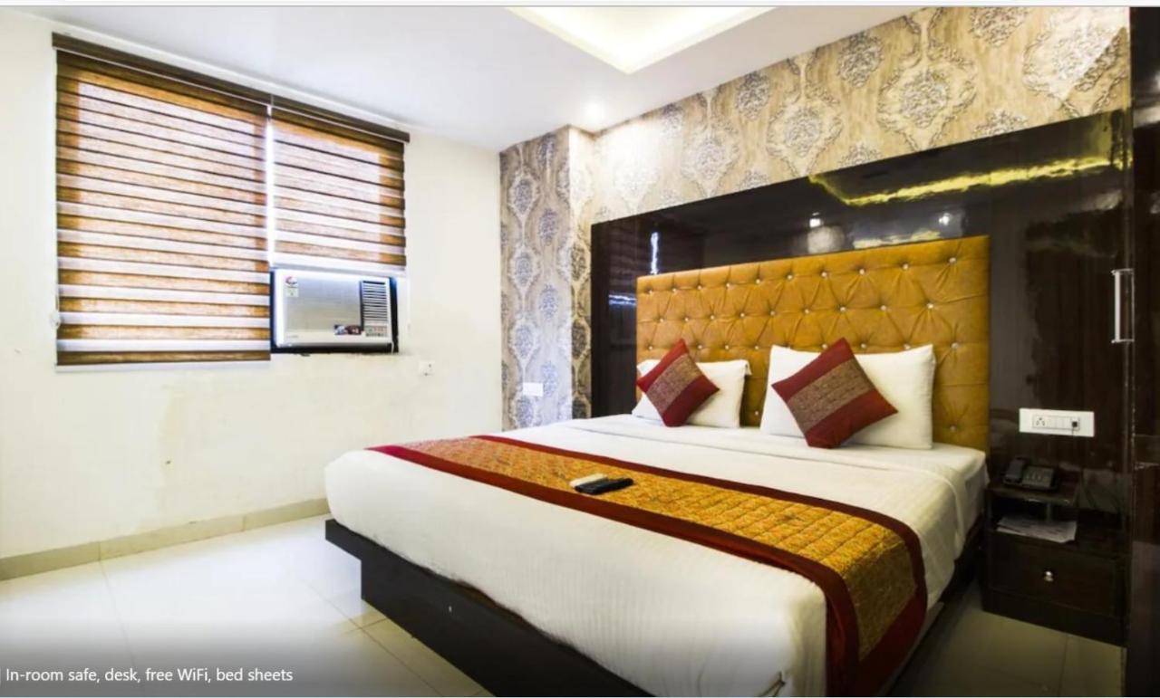 Hotel Iconic Near Delhi Igi International Airport Ню Делхи Екстериор снимка