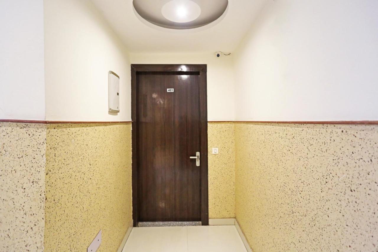 Hotel Iconic Near Delhi Igi International Airport Ню Делхи Екстериор снимка