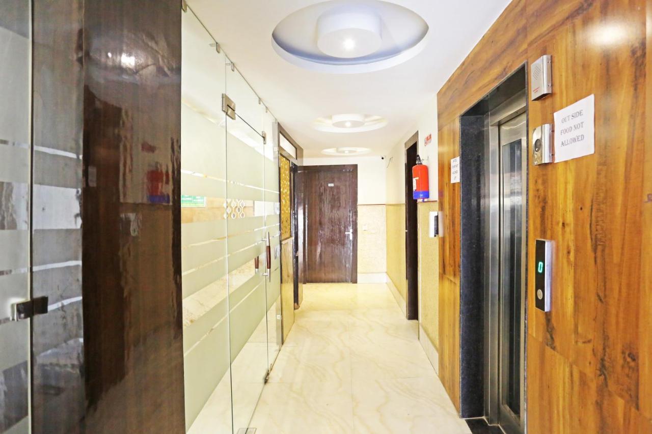 Hotel Iconic Near Delhi Igi International Airport Ню Делхи Екстериор снимка